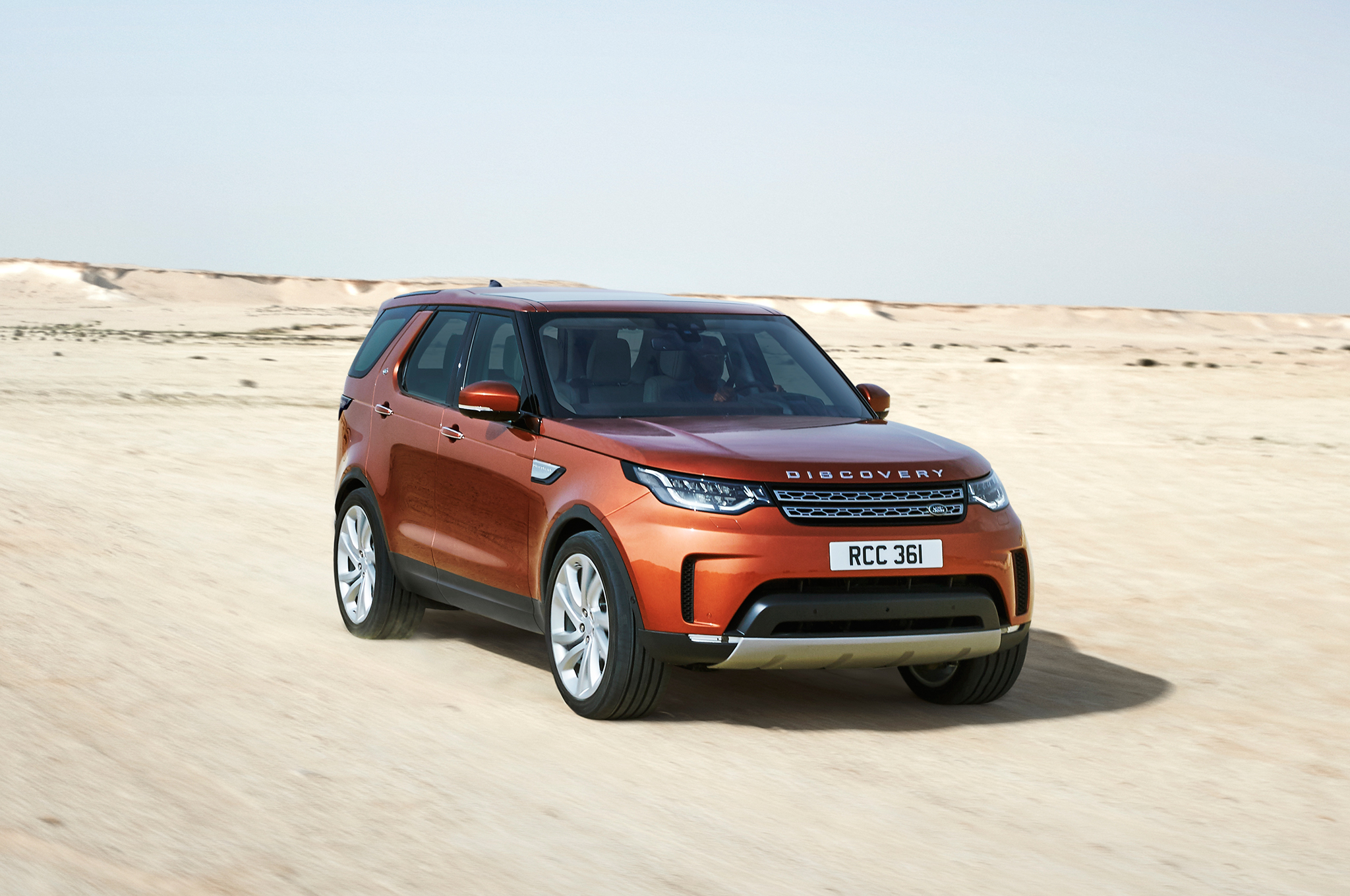 Der neue Land Rover Discovery kommt im Frühjahr 2017.