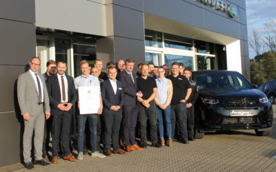 Walsroder Autopark Hoyer erhält Auszeichnung  „Customer First Award“ 2018/2019